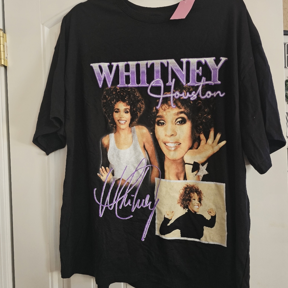 New womans size EX LARGE Whitney Houston T shirt 🖤 100% cotton
